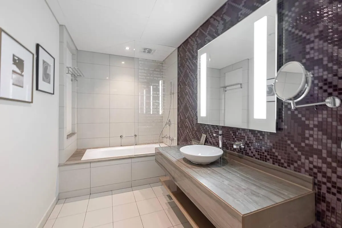 Fivex - Skyline 2Br At Paramount Dubai Apartment