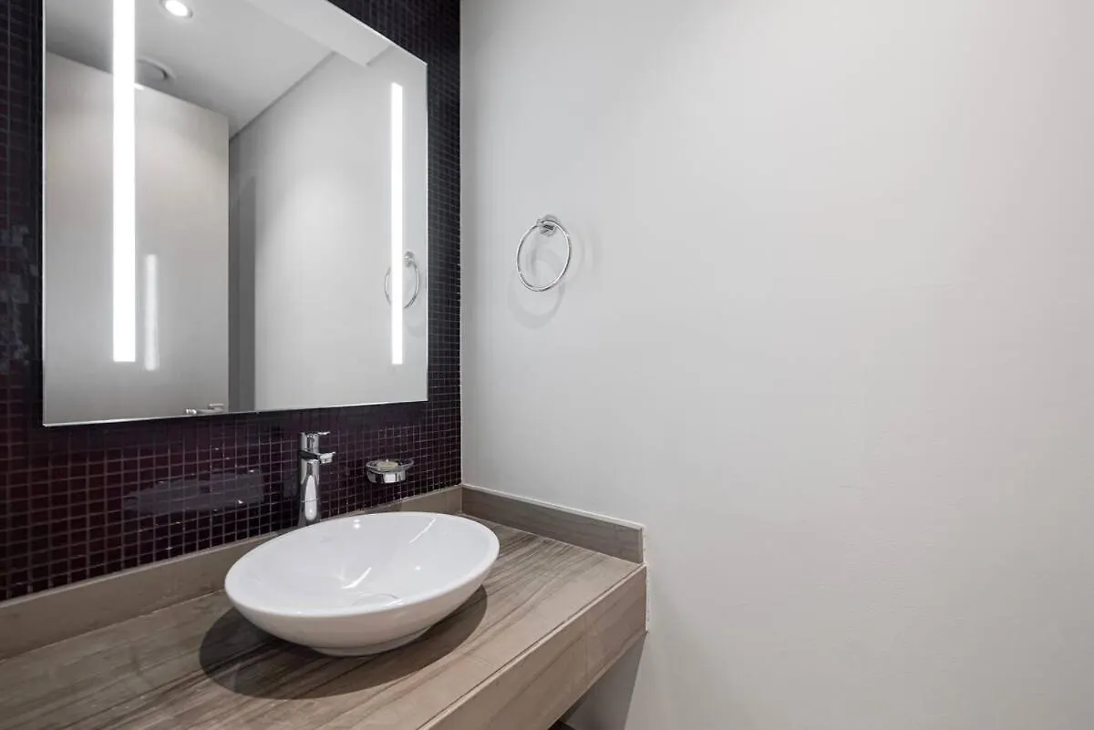Fivex - Skyline 2Br At Paramount Dubai